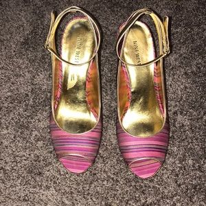 (Sold) Pink Nine West wedges